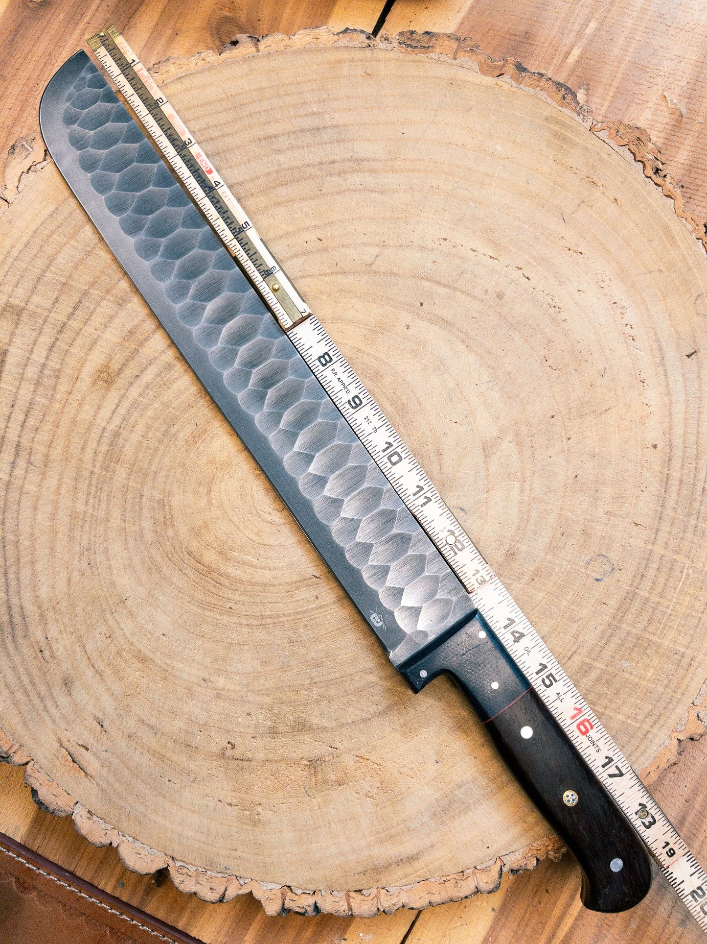 Brisket Slicer - 1095 HCS - Diamond Pattern Hand Finish Bladework - Rosewood Handle