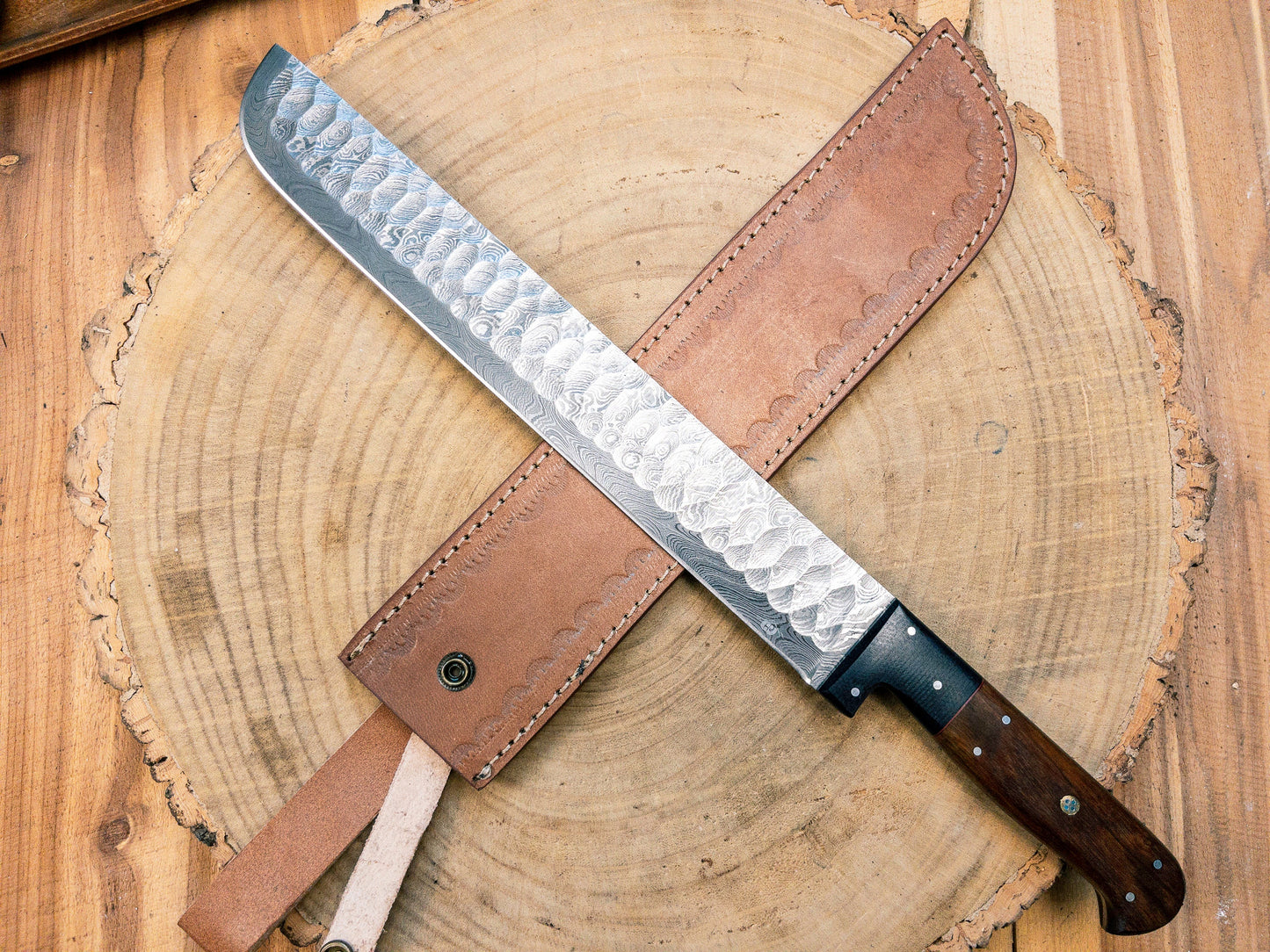 Brisket Slicer - Damascus Steel - Diamond Pattern Finish Bladework - Rosewood & Pakawood Handle