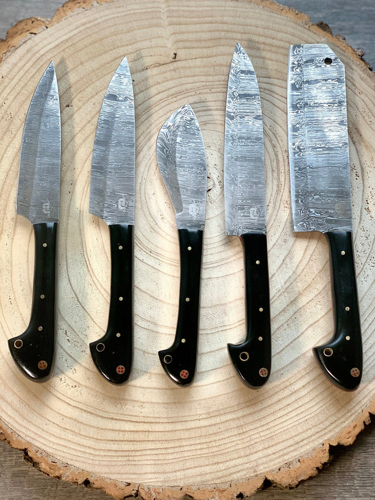 Powder Coating Forged 5-Piece Knife Set - Damascus Knives