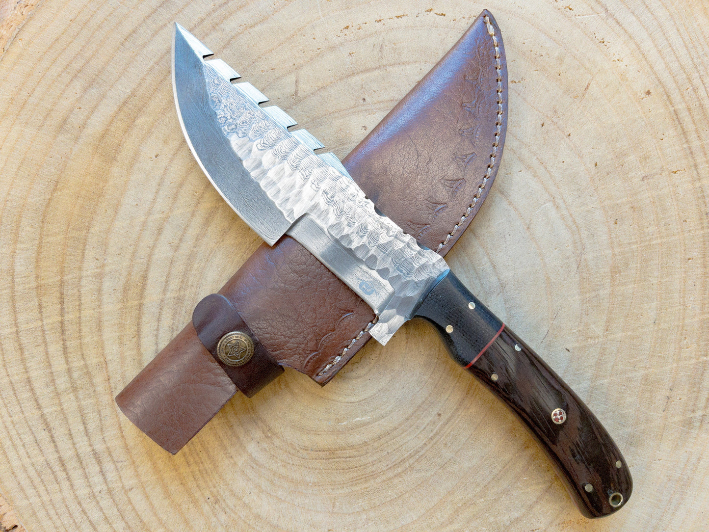 Damascus Steel Hunting Knife, Wenge Wood Handle