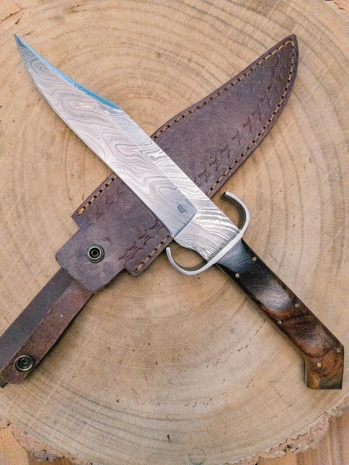 Bowie Knife "The Mini Dueler" Damascus steel, Lightweight, Back-cut, Birdshead Handle