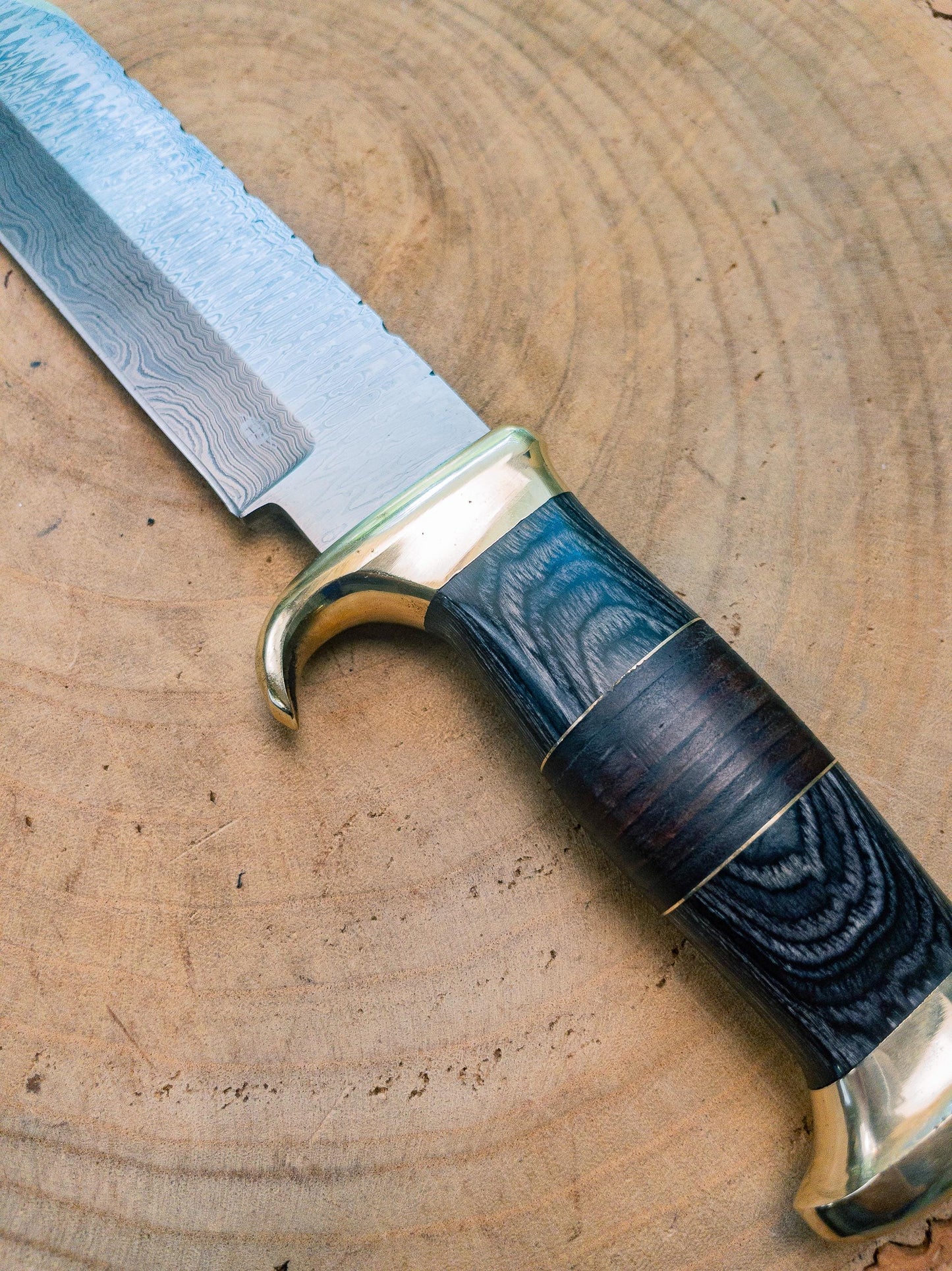 Bowie Knife - Large - Damascus Steel w/ Brass Bolsters, Black Wood and Leather Handle