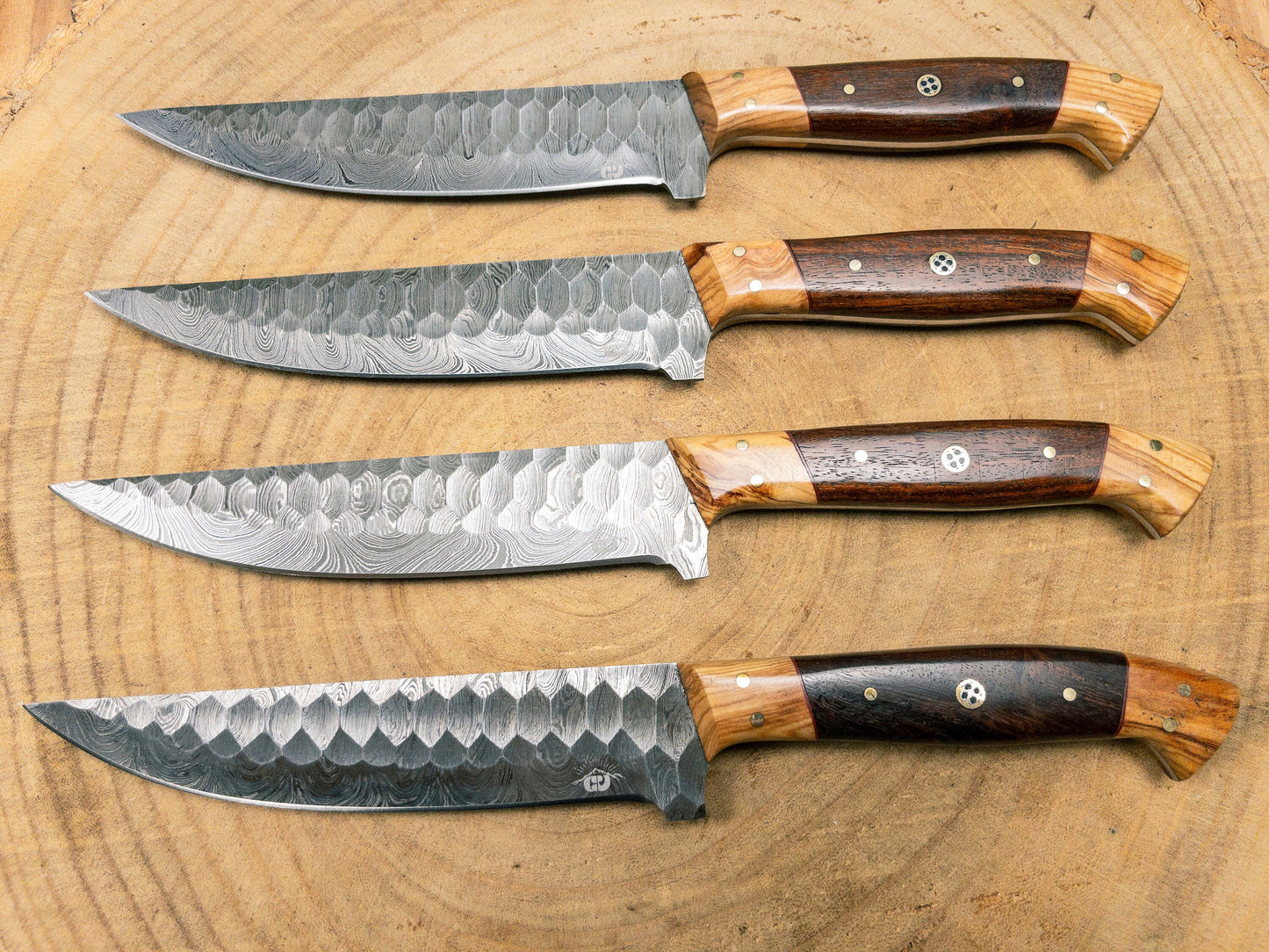 Steak Knife Set - 4 Piece Steak Knife Set - Damascus Steel Hand Forged w/ Leather Carry Case