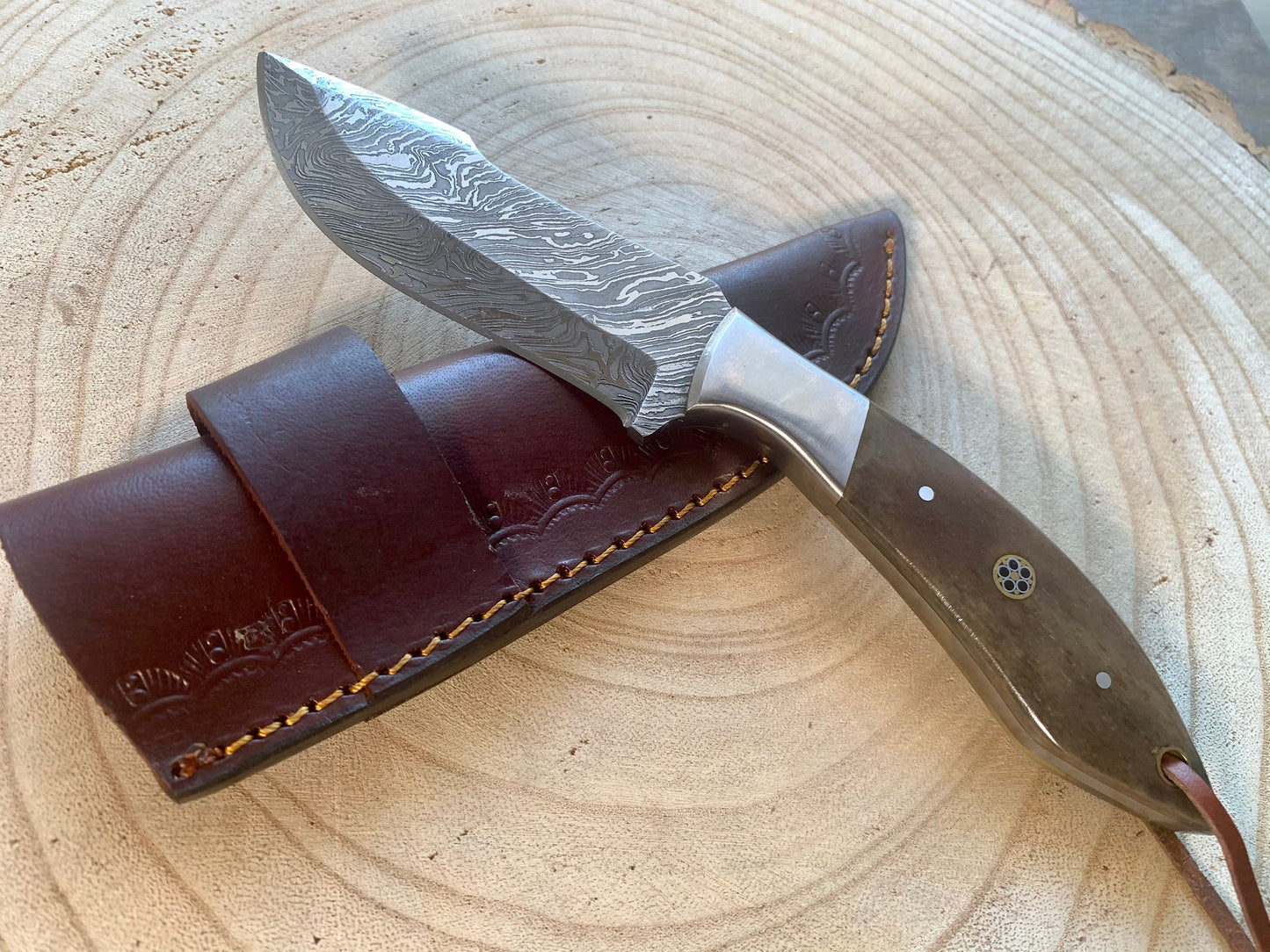 Damascus Fire Hunting Knife Fixed Blade