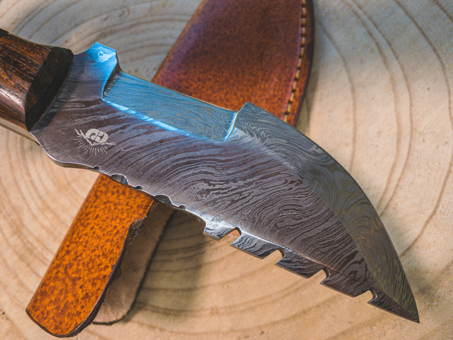 Damascus Steel Hunting Knife, Rosewood Handle