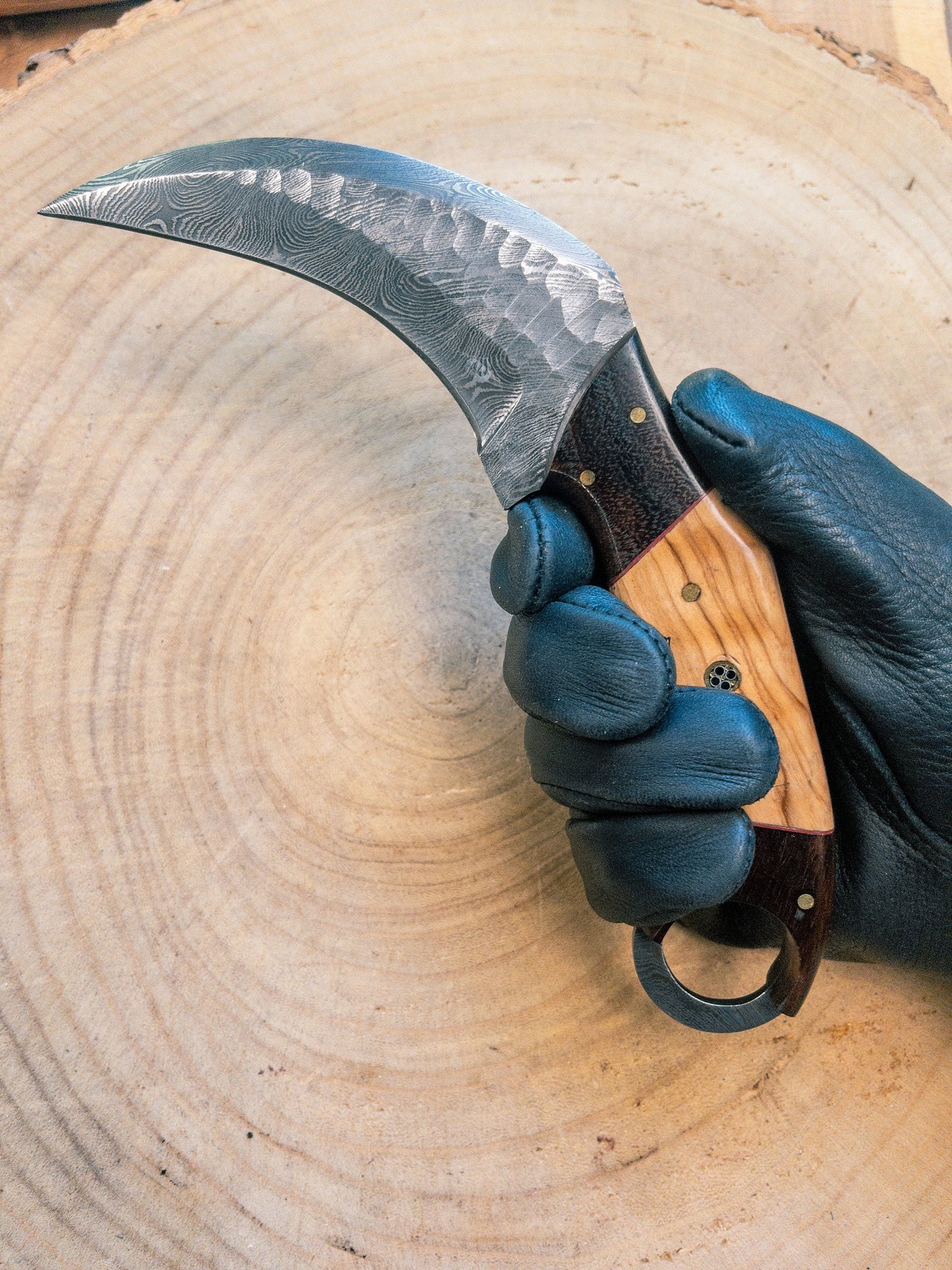 Damascus Karambit Knife, Thumb Ring, Hand Textured Blade