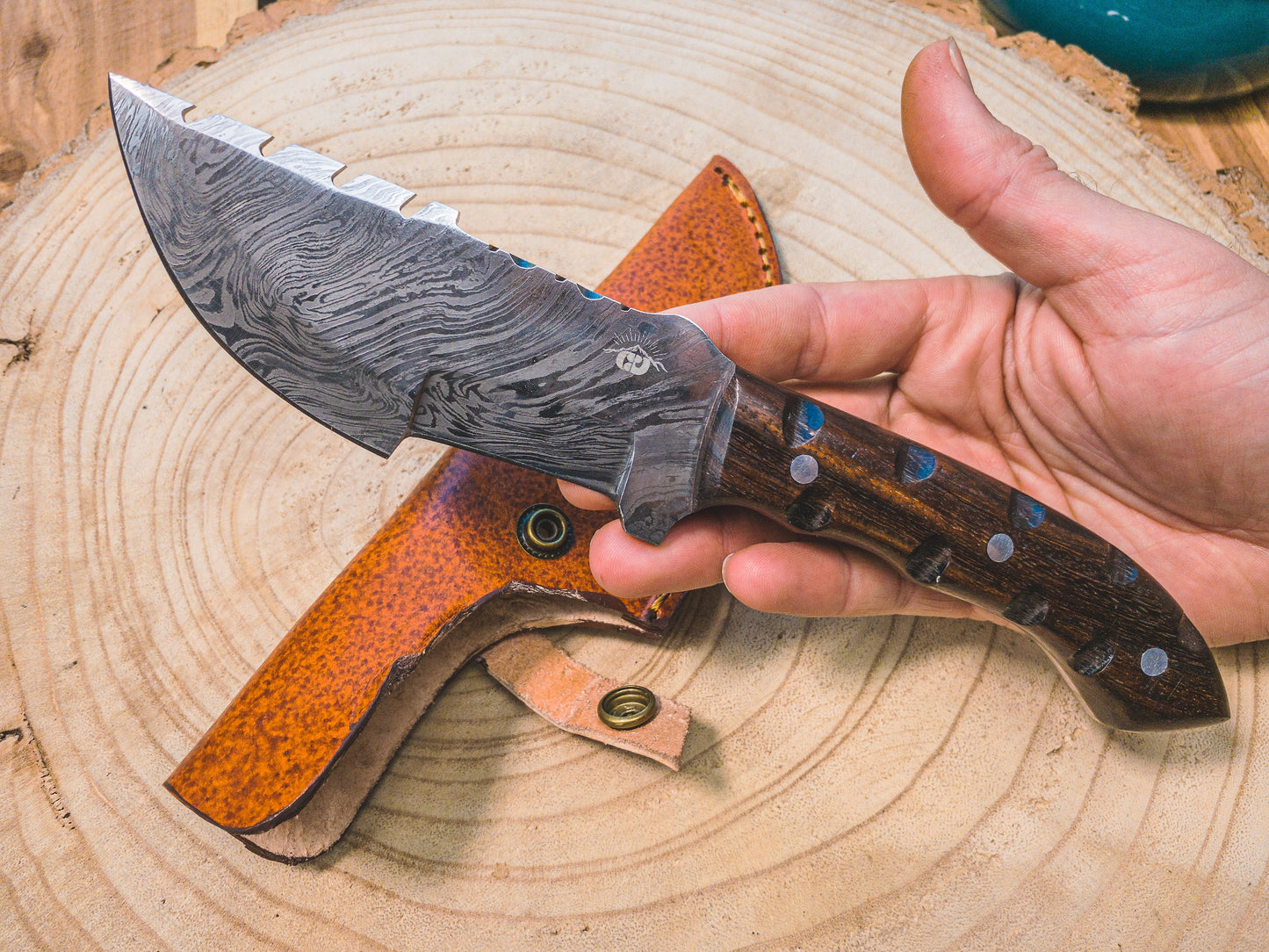 Damascus Steel Hunting Knife, Rosewood Handle