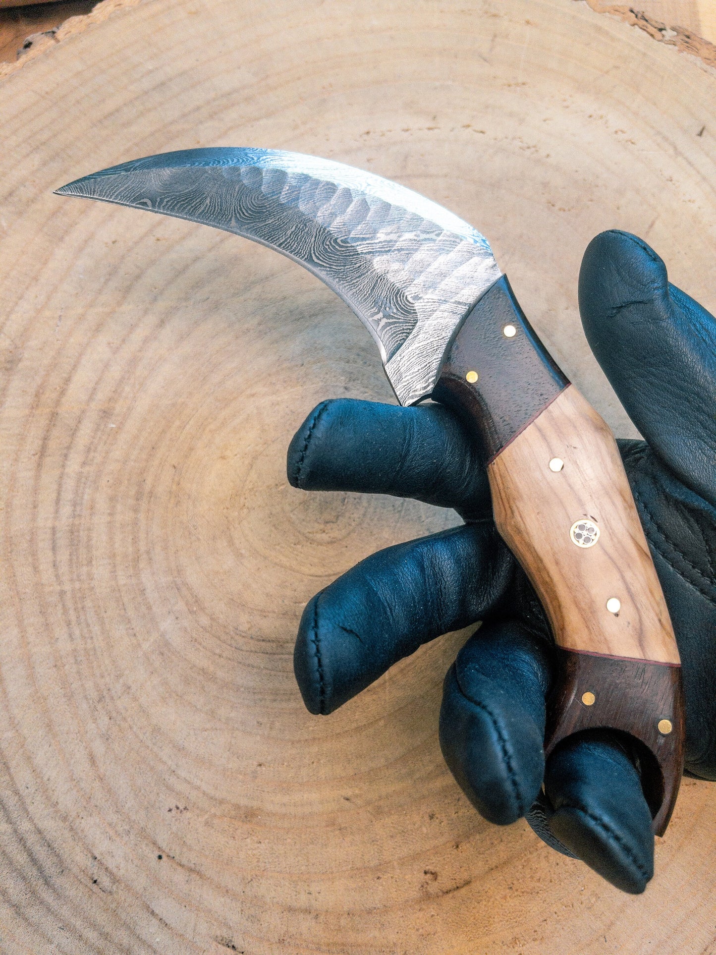 Damascus Karambit Knife, Thumb Ring, Hand Textured Blade