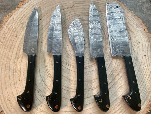 Chef Knife Set - 5 Piece Chef Knife - Damascus Steel Hand Forged w/ Chef Roll Carry Case