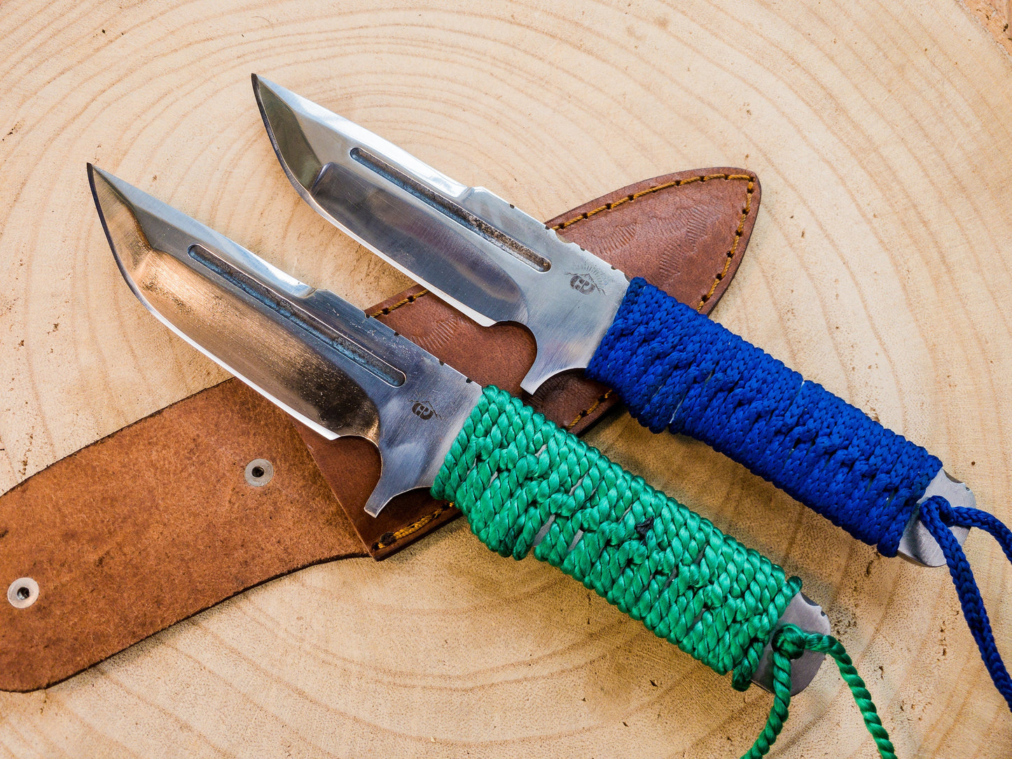 Hunting EDC knife handmade in 1085 steel, wrapped handle