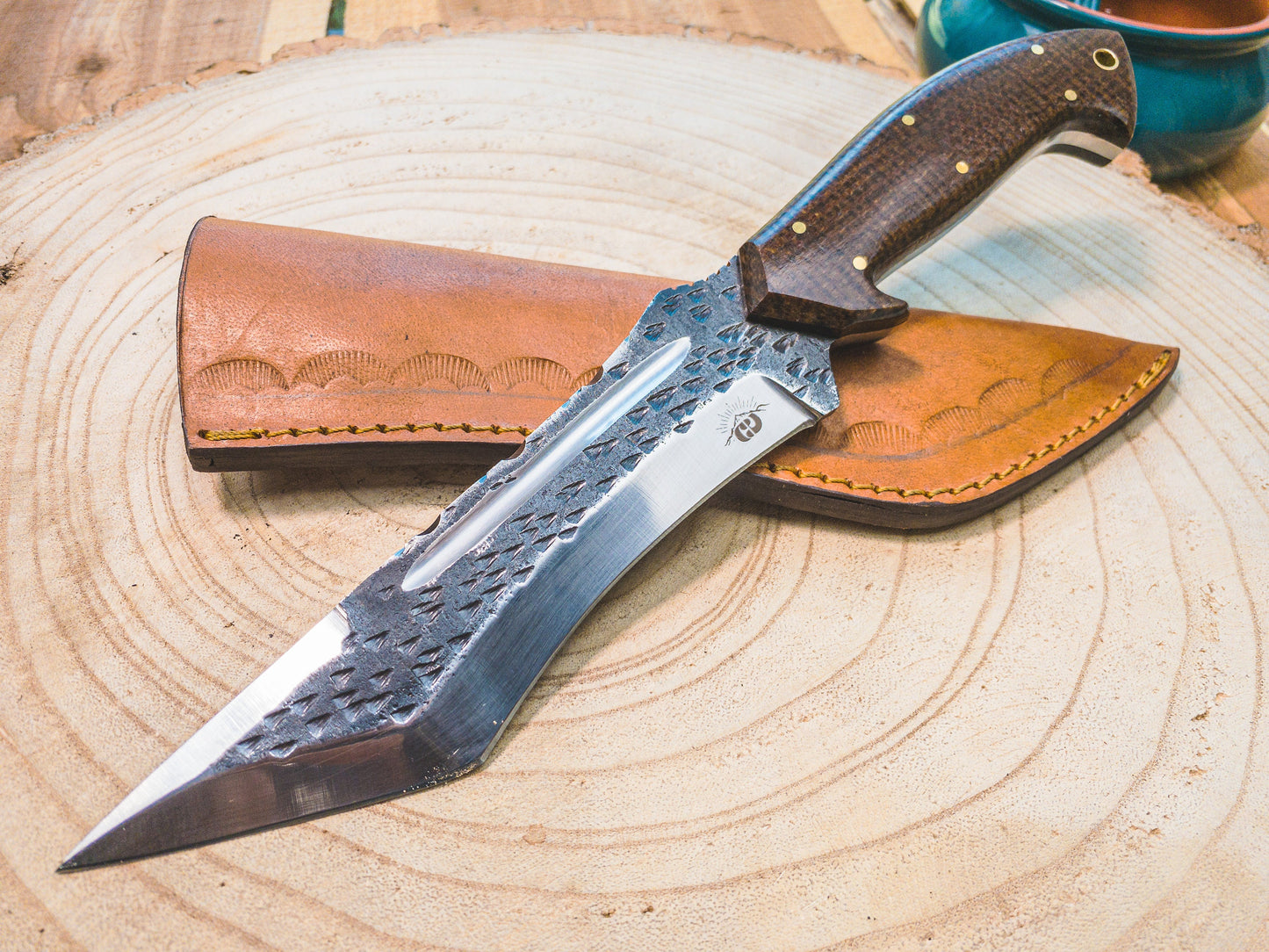 Tanto Hunting / Bowie Knife in 1085 Steel, Rustic Blade Finish