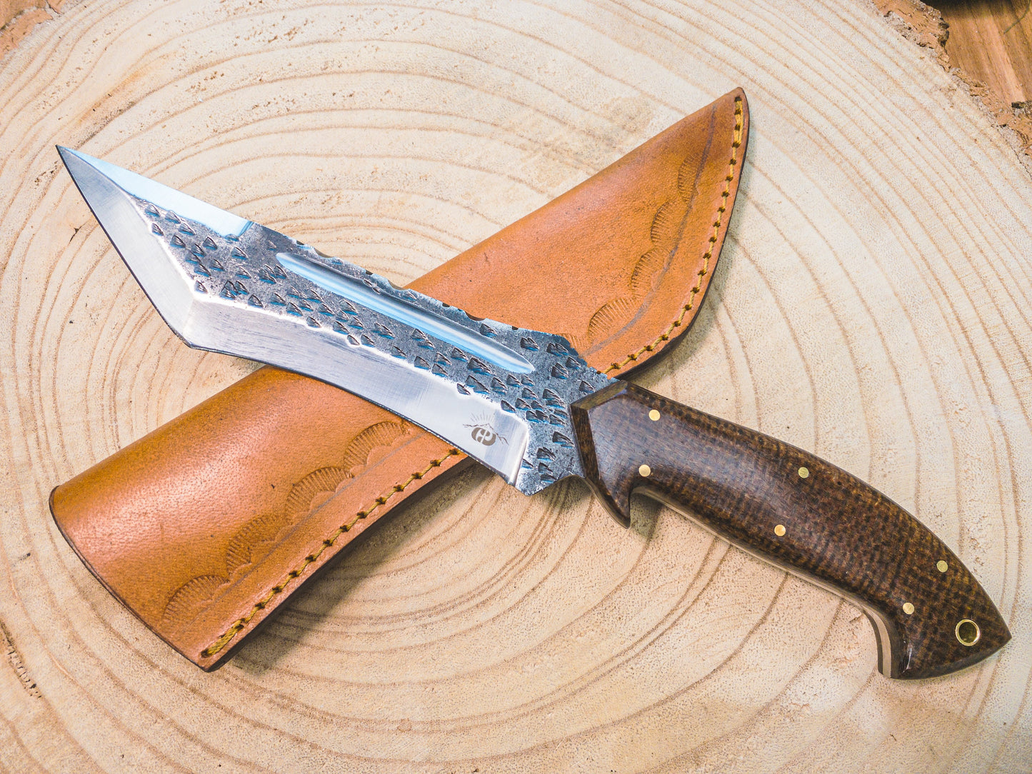 Tanto Hunting / Bowie Knife in 1085 Steel, Rustic Blade Finish